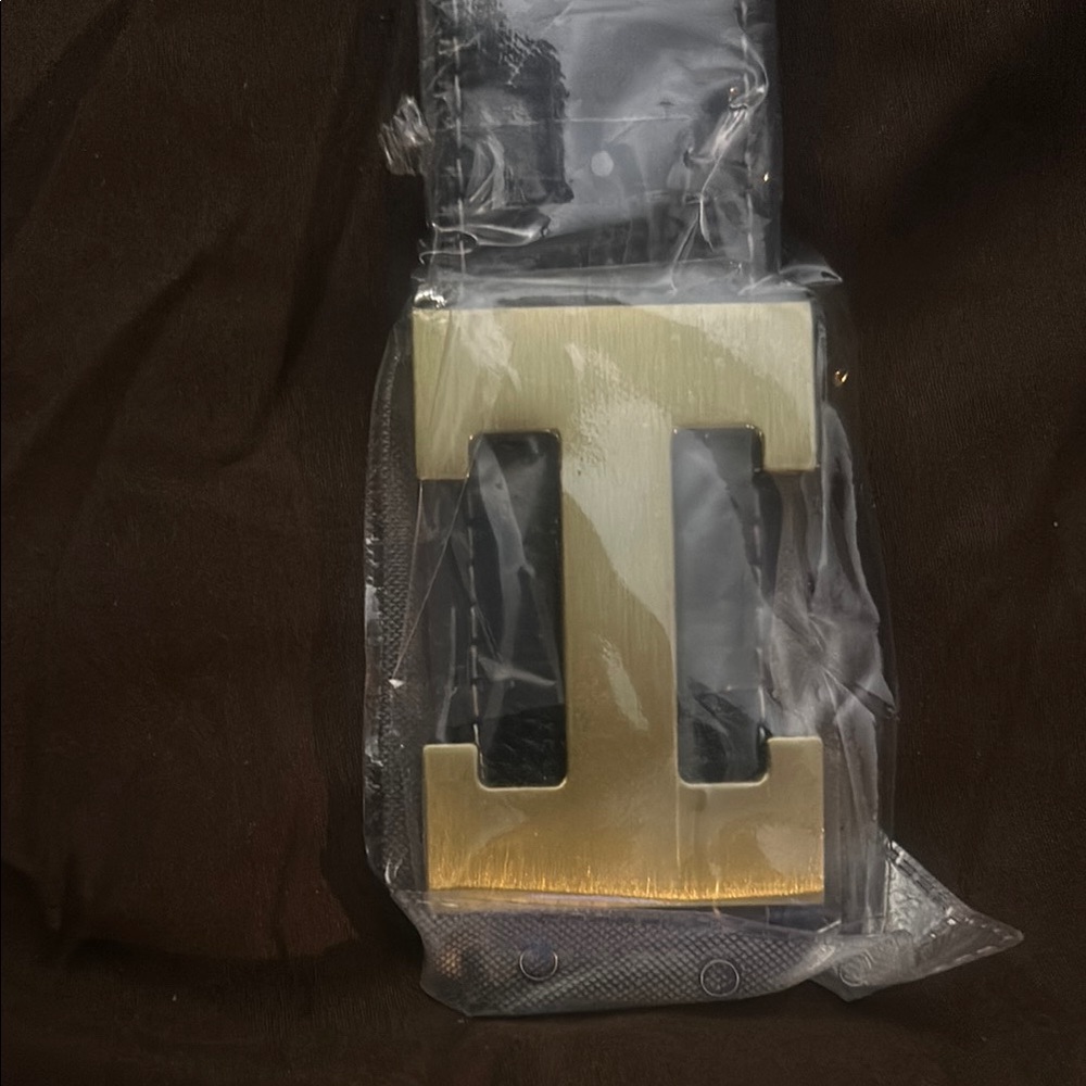 Chic Gold Letter Belt Buckle